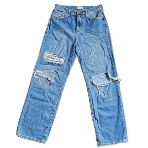 Forever 21 F21 Distressed Boyfriend Cut Mid Rise Medium Wash Jeans Size 28